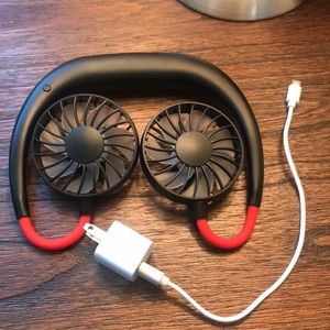 Wearable cooling fan